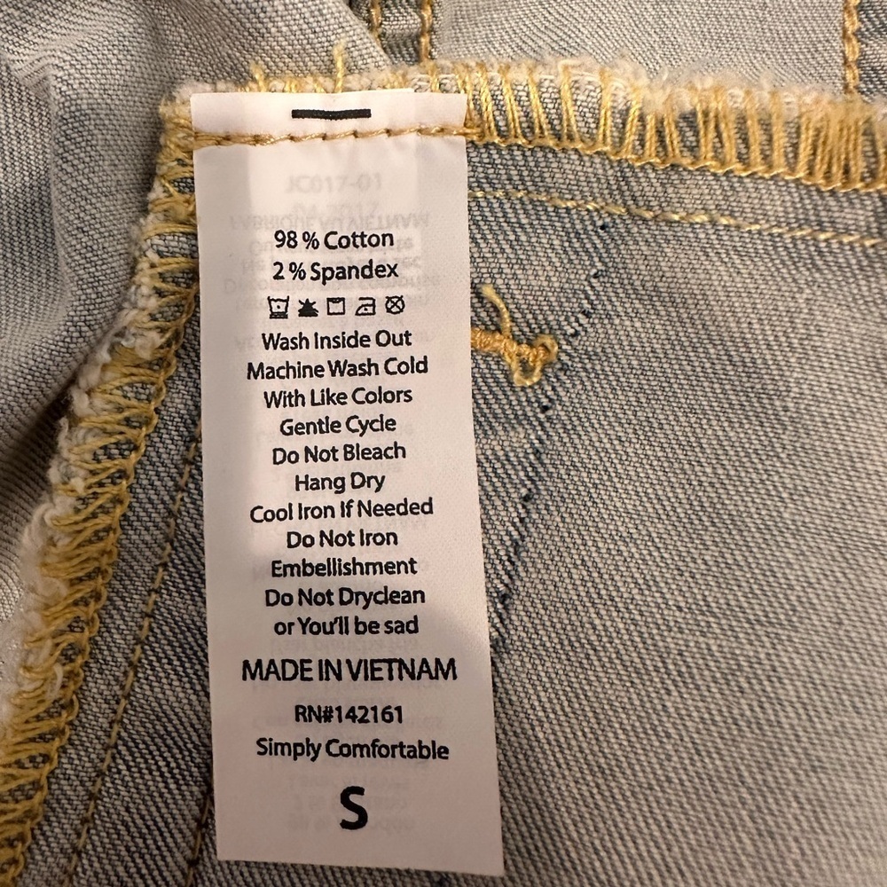 LuLaRoe Light Blue Denim Jacket Yellow Floral Embroidery Layer Staple Sz S - Picture 10 of 11